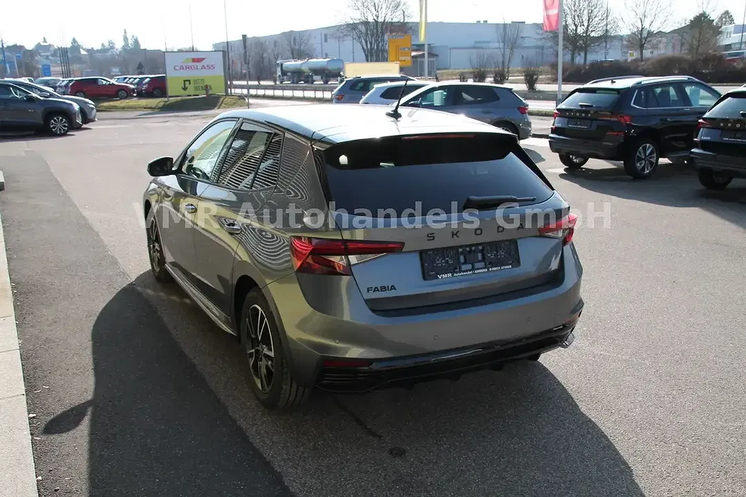 Skoda Fabia - Thumbnail 5