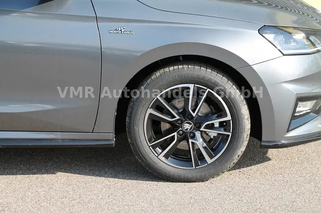 Skoda Fabia - Thumbnail 8