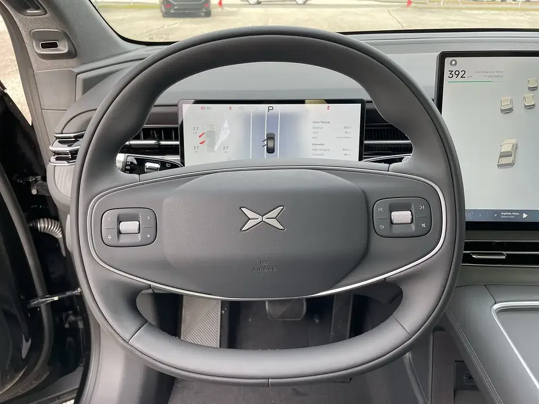 Xpeng G6 - Thumbnail 7