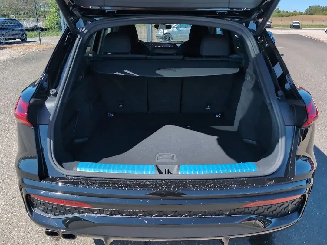 Audi Q5 - Thumbnail 11