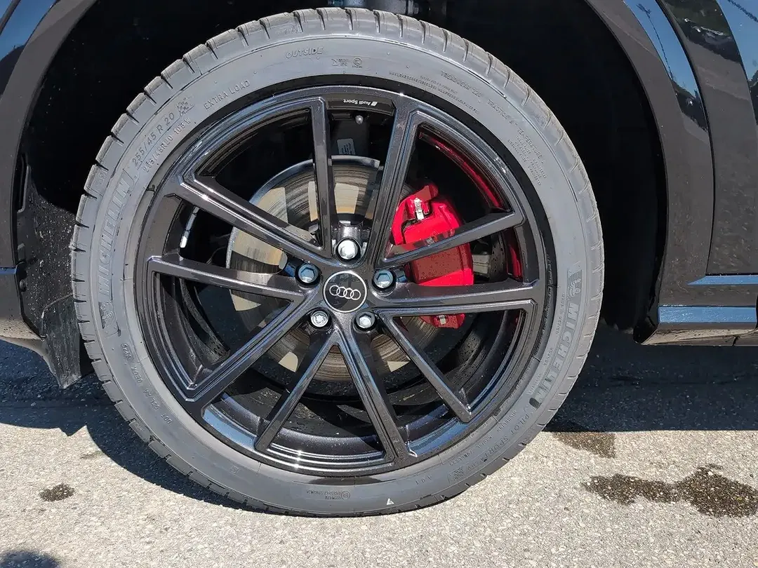 Audi Q5 - Thumbnail 14