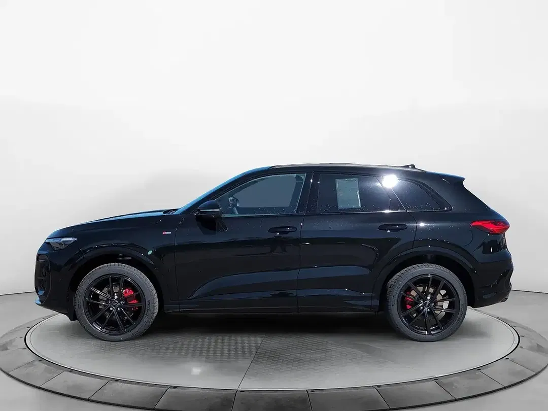 Audi Q5 - Thumbnail 2