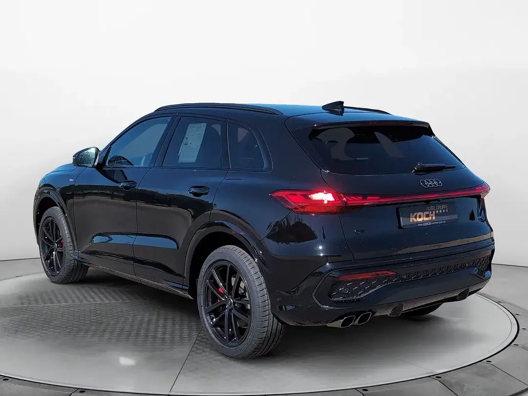 Audi Q5 - Thumbnail 3