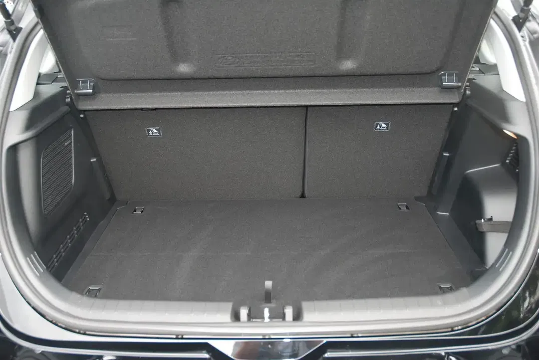 Hyundai i20 - Thumbnail 6