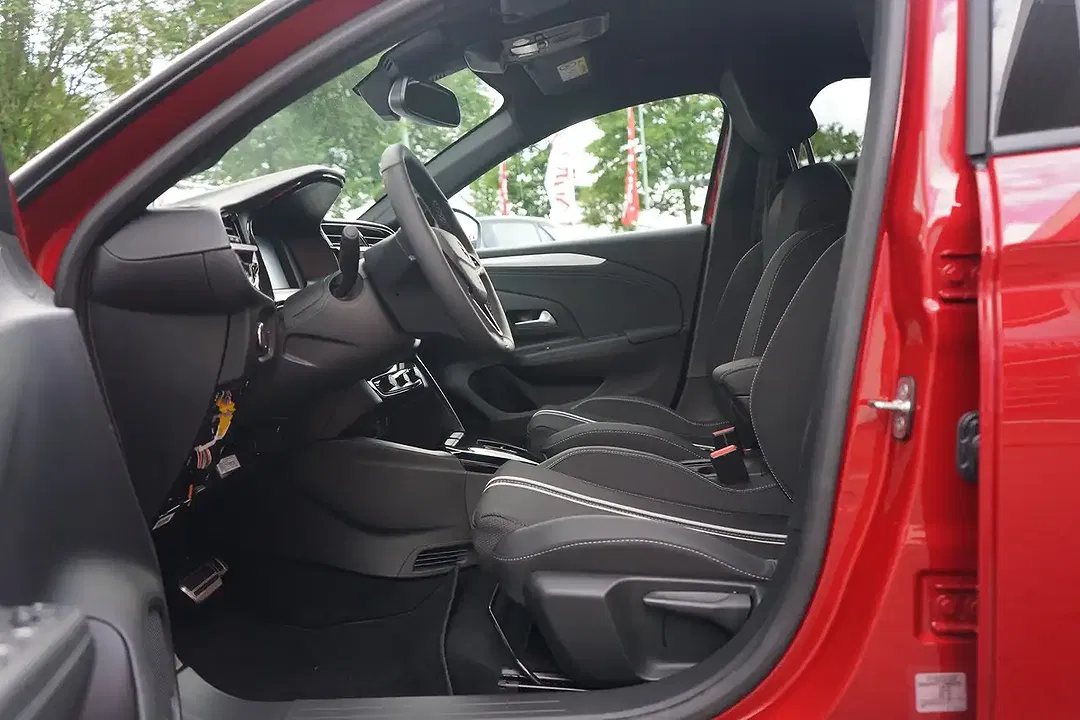 Opel Corsa - Thumbnail 9
