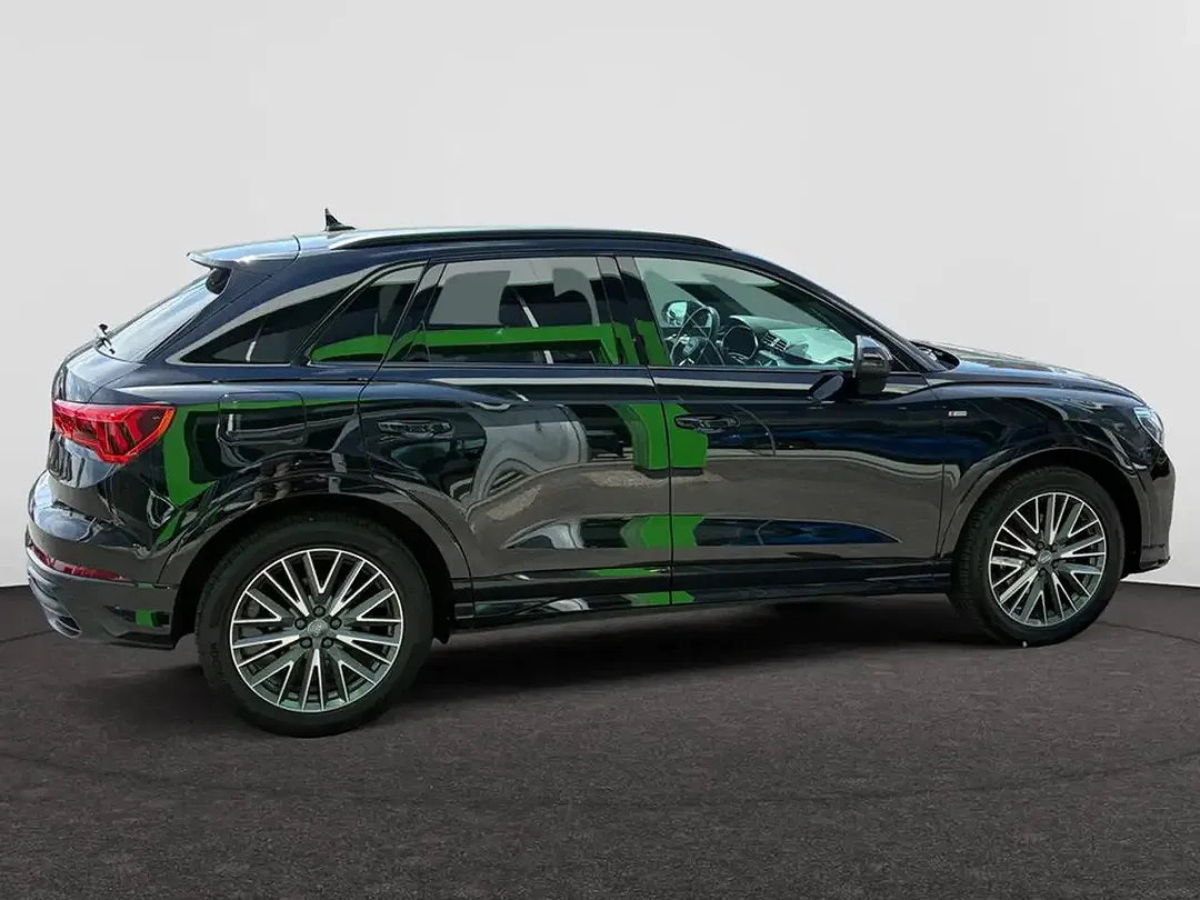Audi Q3 - Thumbnail 8