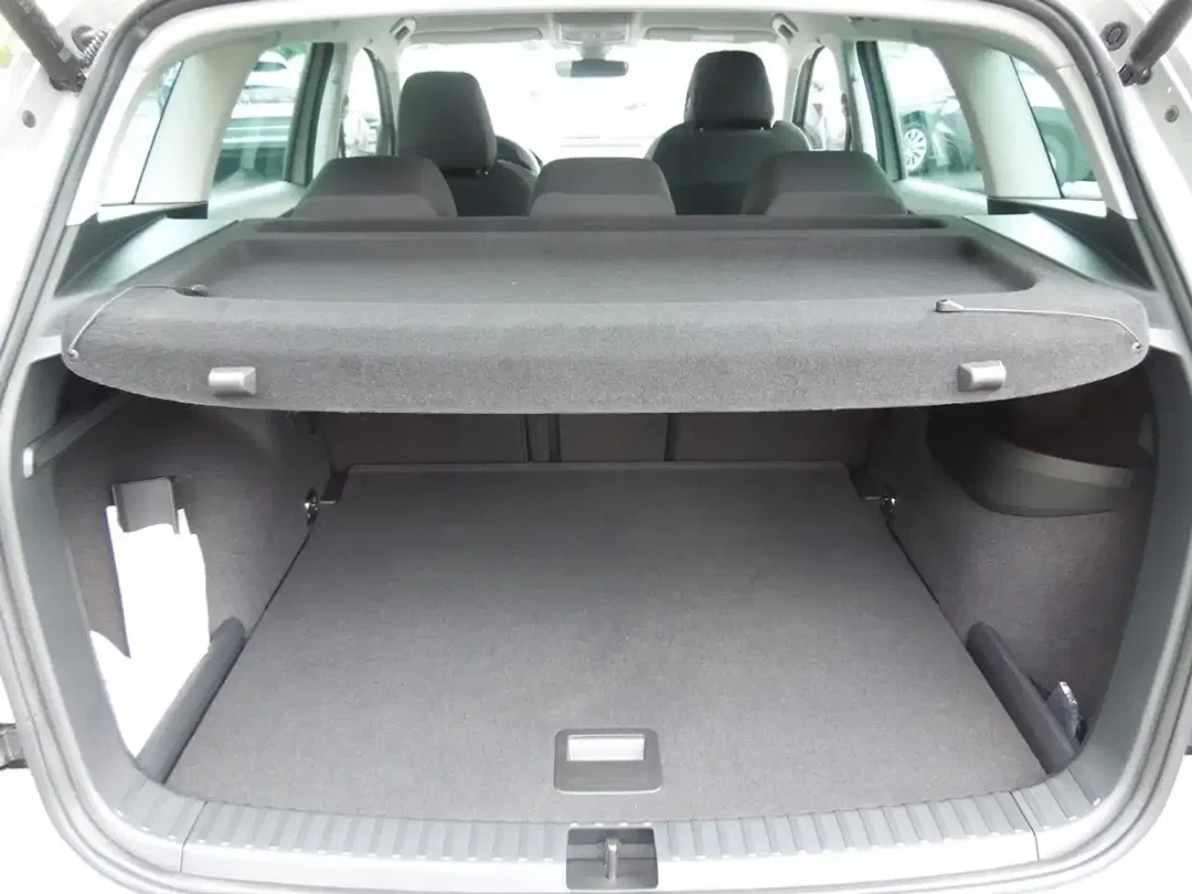 Skoda Karoq - Thumbnail 13