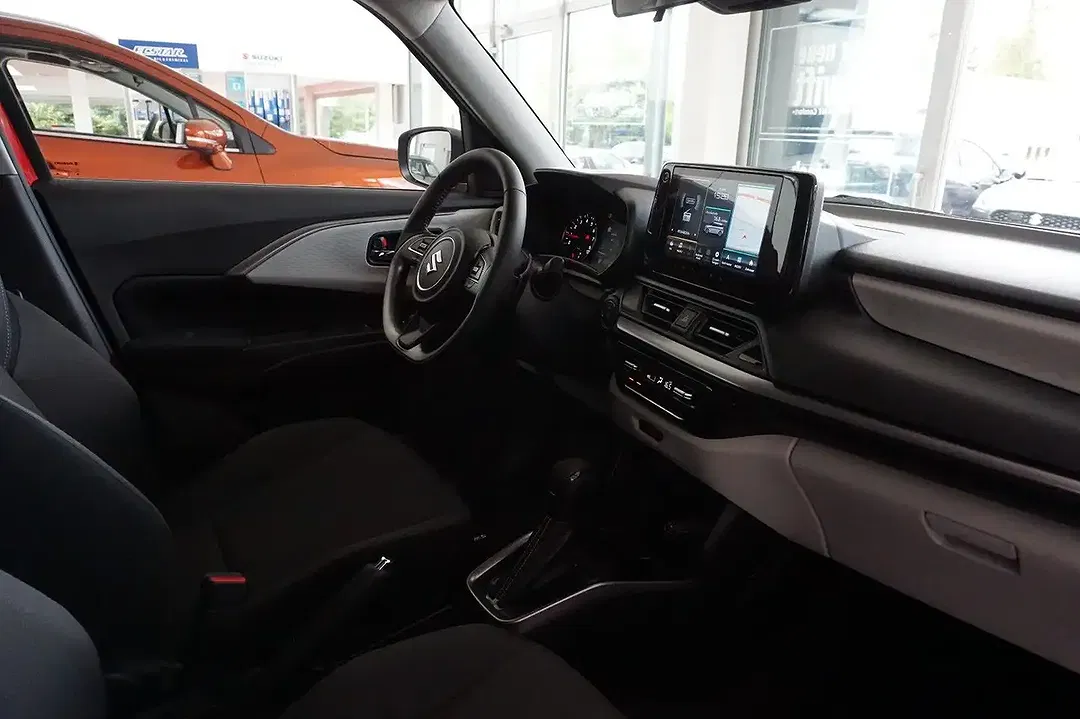 Suzuki Swift - Thumbnail 10
