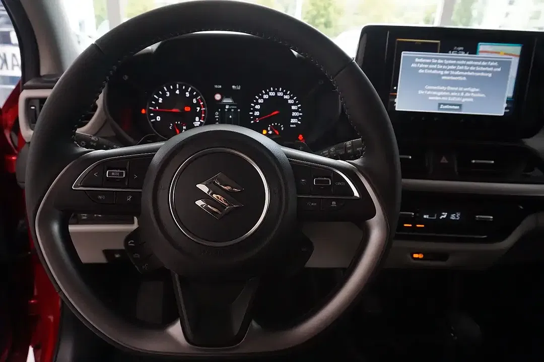 Suzuki Swift - Thumbnail 8
