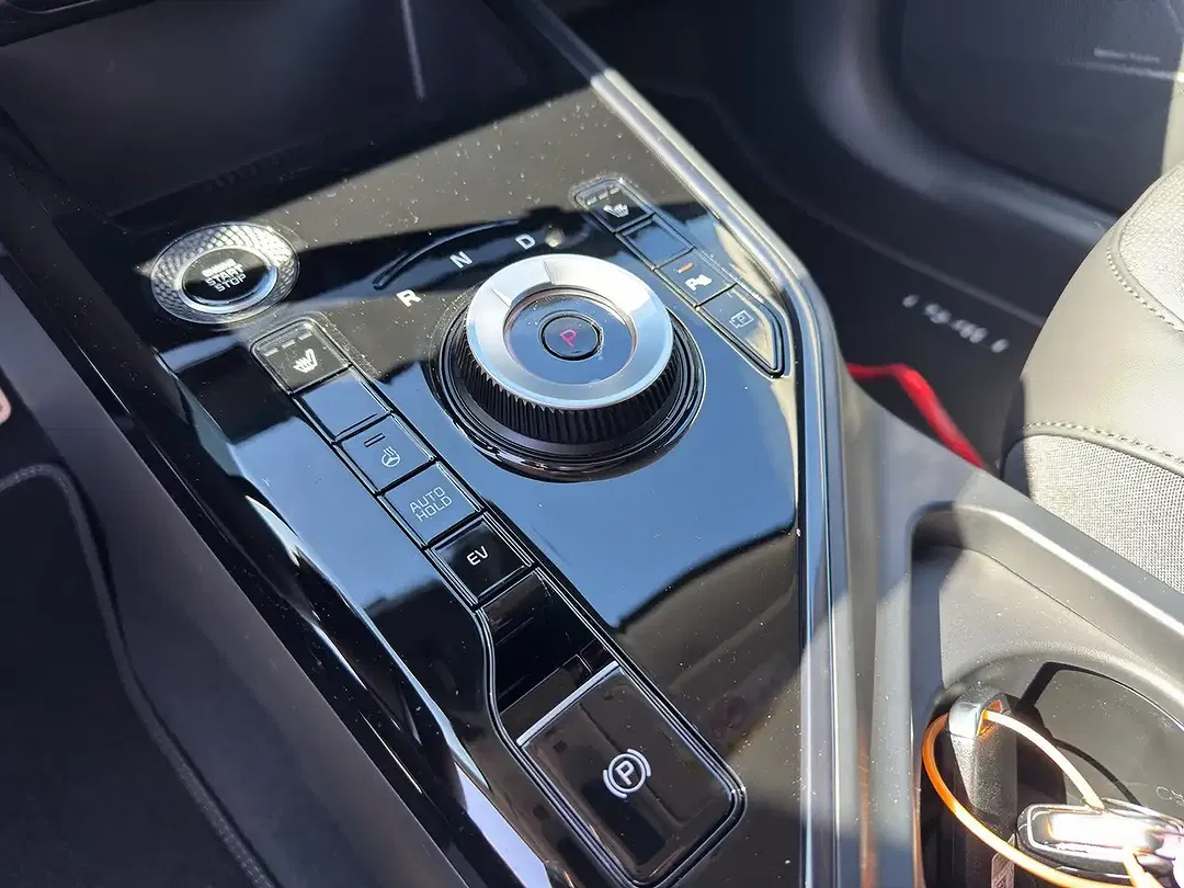 Kia Niro - Thumbnail 14