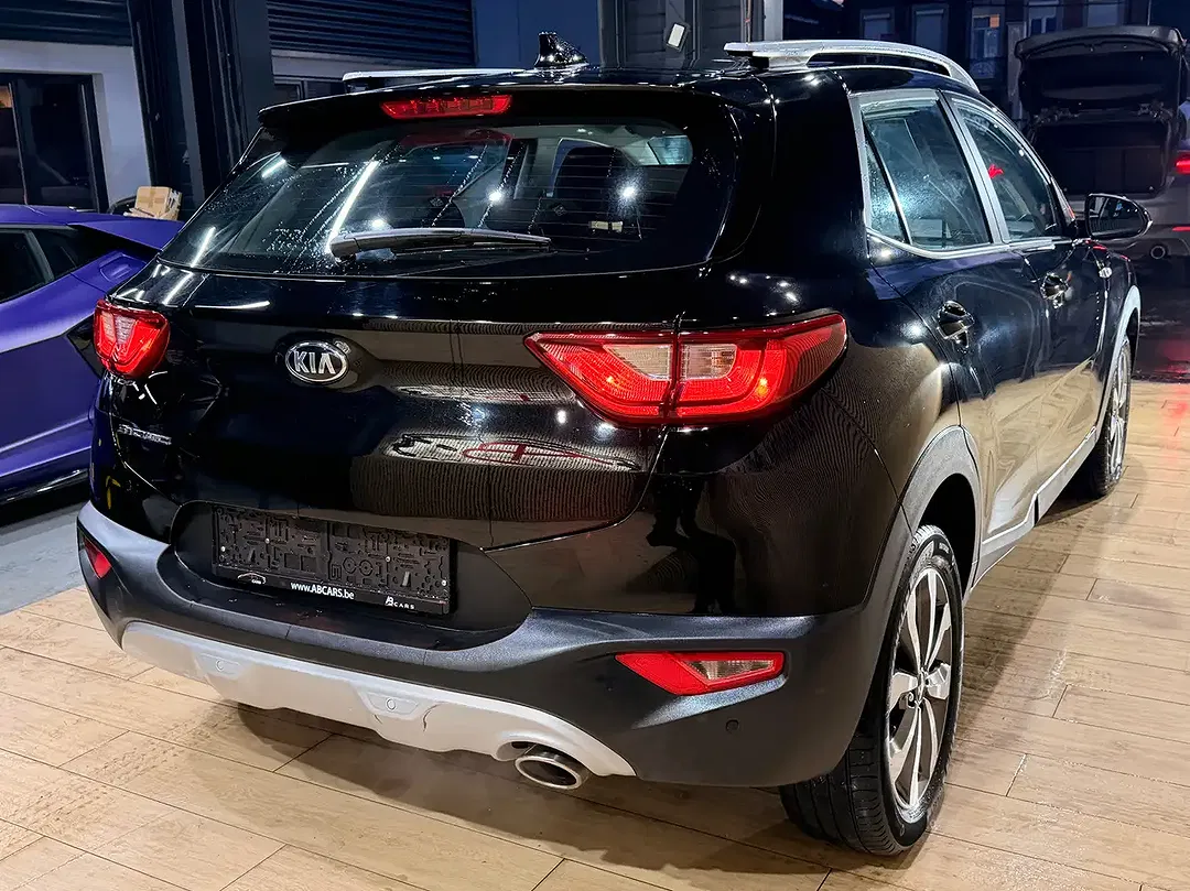 Kia Stonic - Thumbnail 12