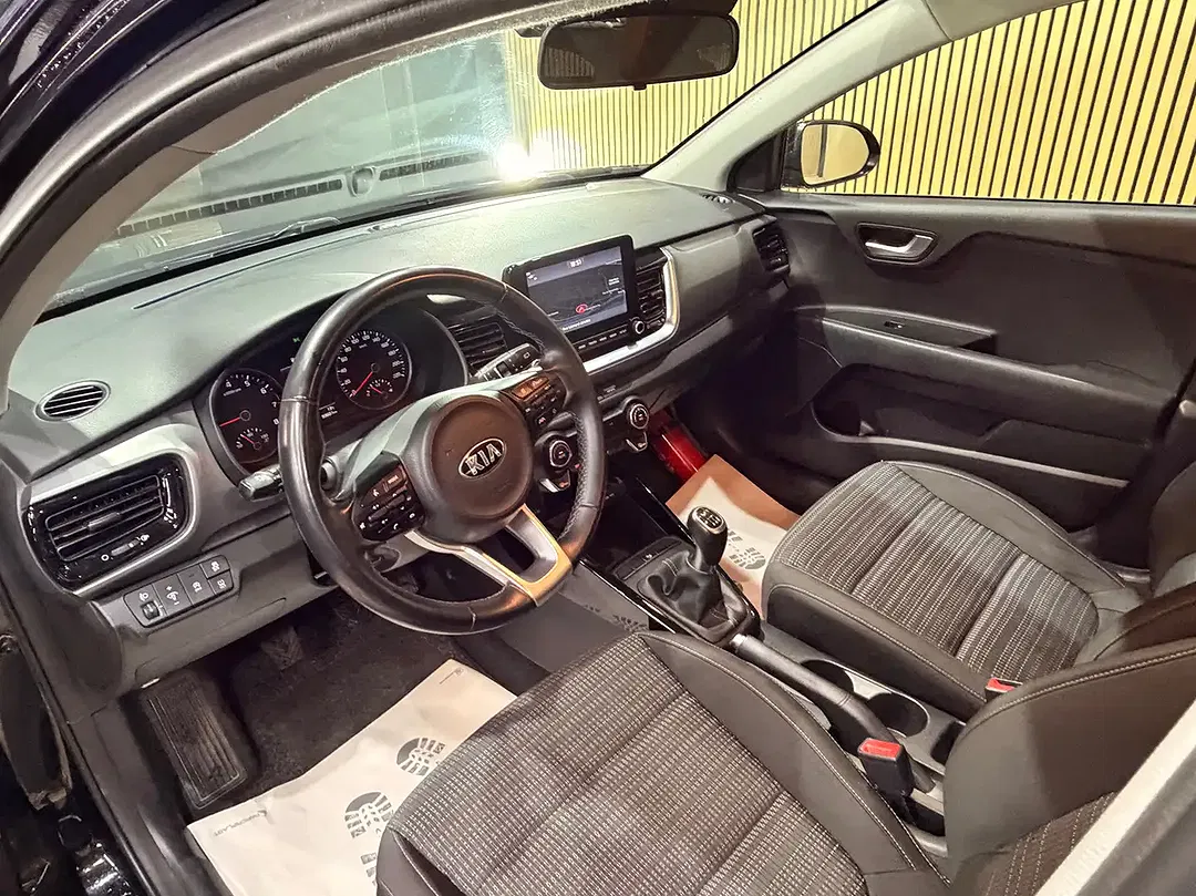 Kia Stonic - Thumbnail 14