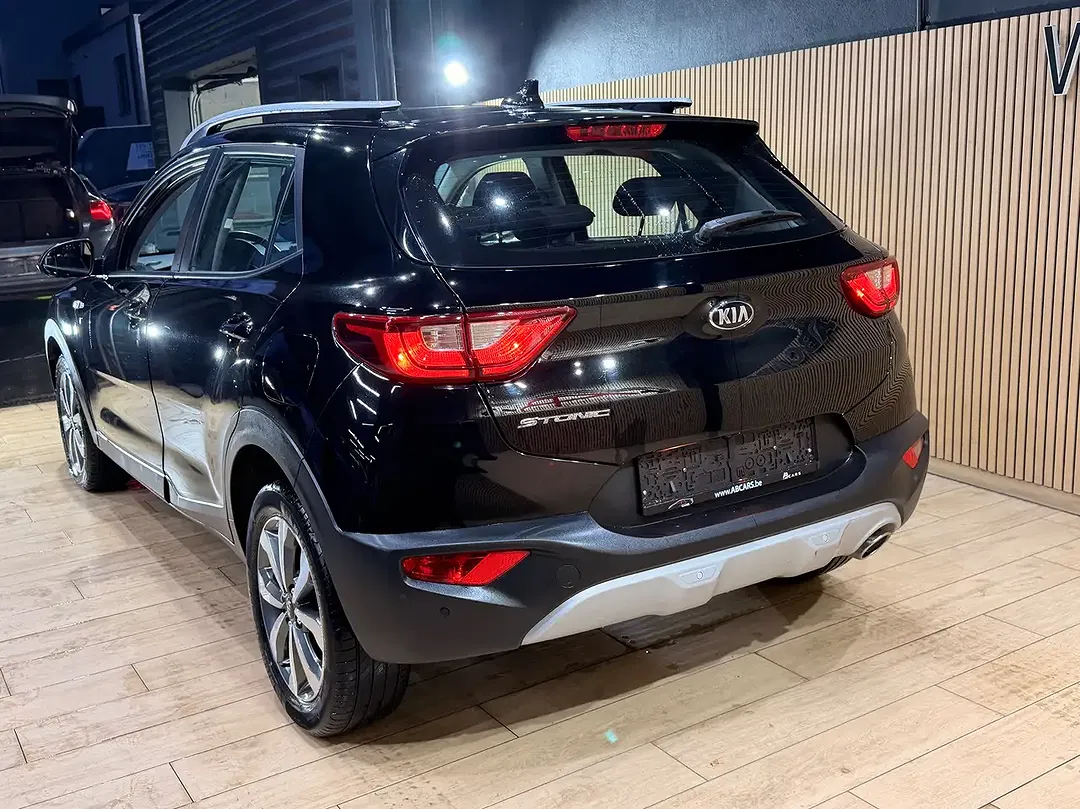 Kia Stonic - Thumbnail 8