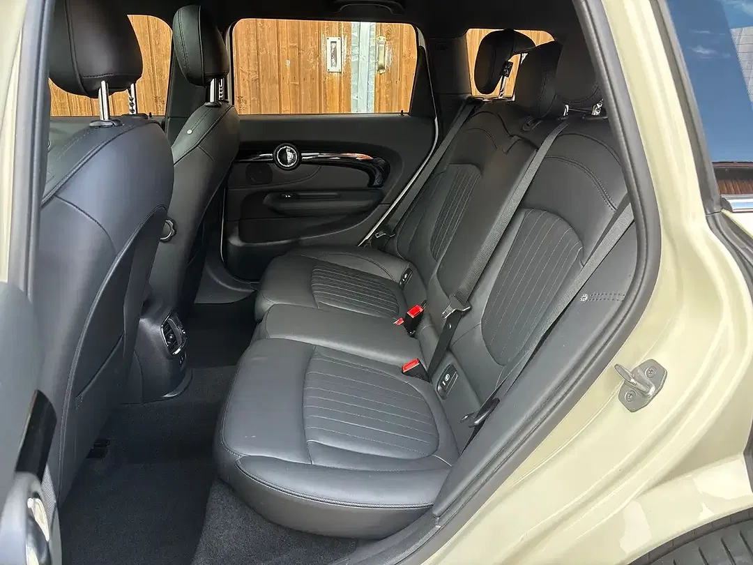 MINI Cooper Clubman - Thumbnail 12