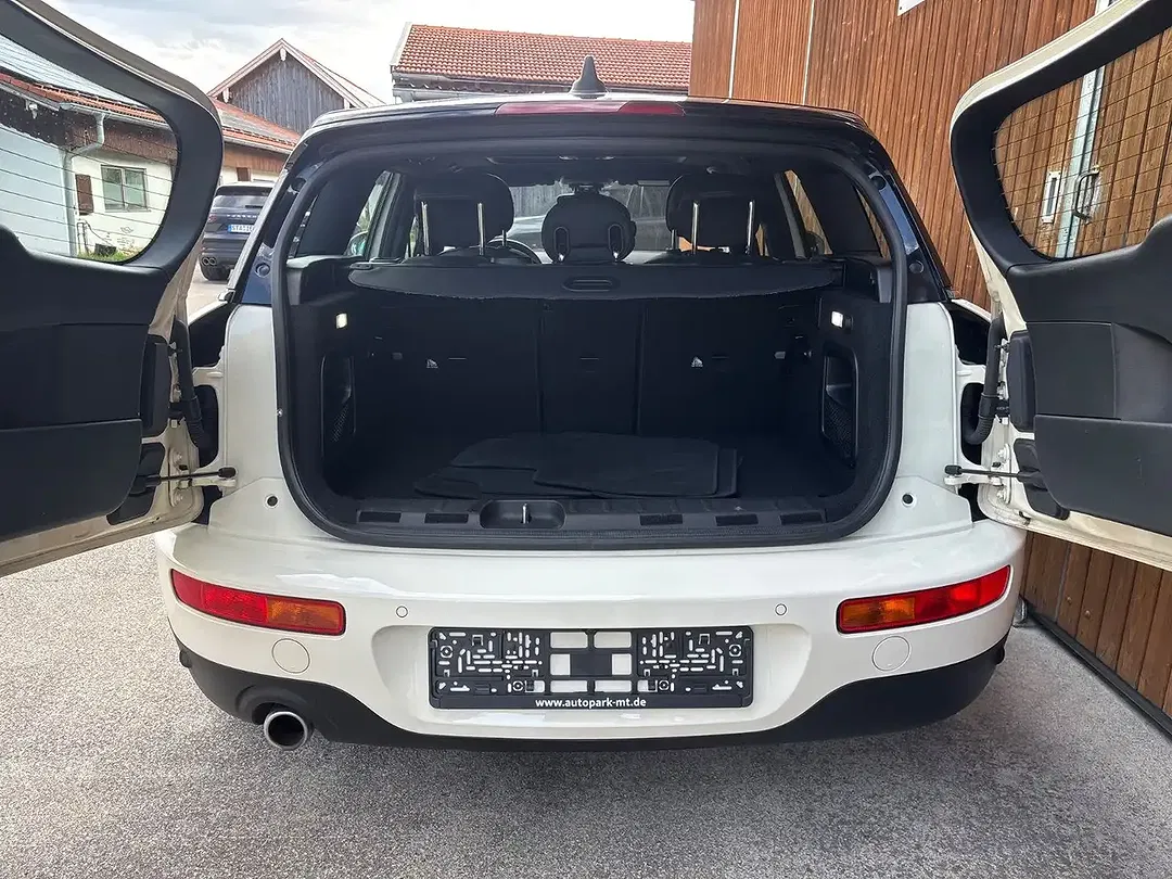 MINI Cooper Clubman - Thumbnail 13