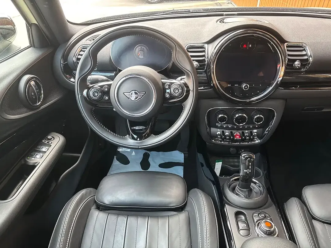 MINI Cooper Clubman - Thumbnail 9