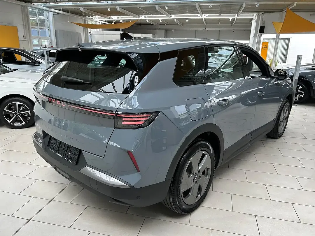 Opel Grandland - Thumbnail 4
