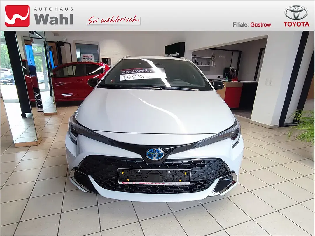 Toyota Corolla - Thumbnail 5