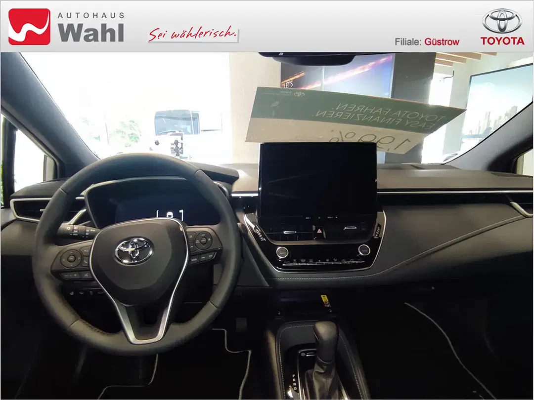 Toyota Corolla - Thumbnail 9