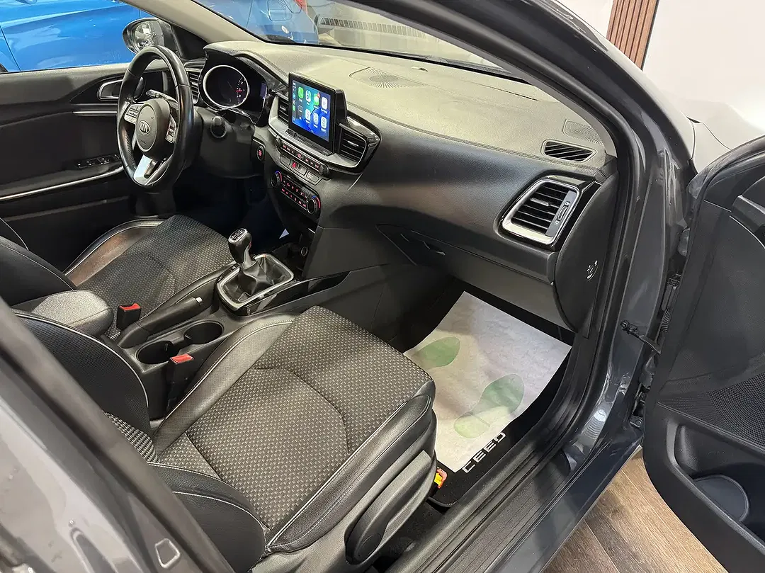 Kia Ceed SW / cee'd SW - Thumbnail 15