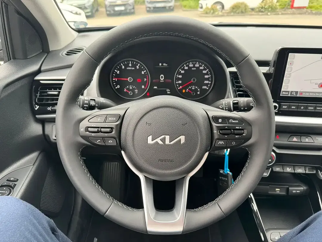 Kia Stonic - Thumbnail 13