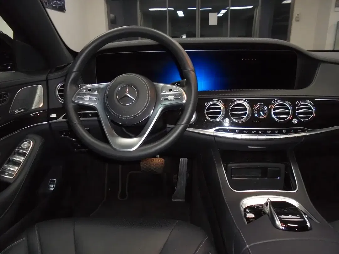 Mercedes-Benz S 560 - Thumbnail 10