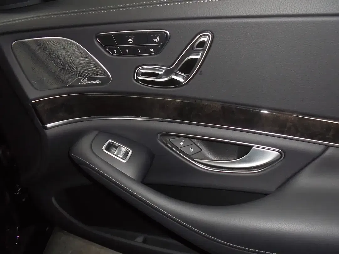 Mercedes-Benz S 560 - Thumbnail 13