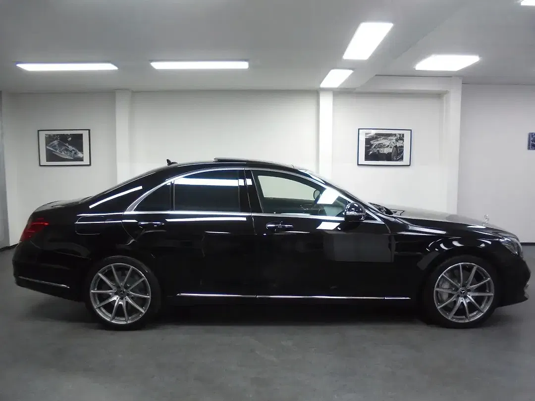 Mercedes-Benz S 560 - Thumbnail 2
