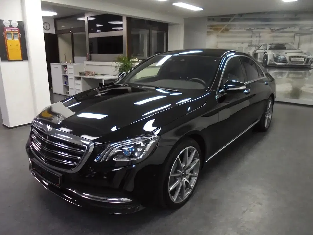 Mercedes-Benz S 560 - Thumbnail 4