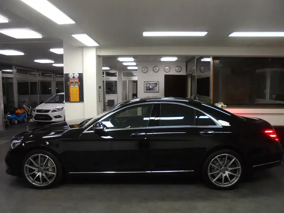 Mercedes-Benz S 560 - Thumbnail 8