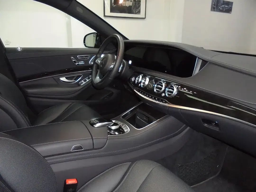 Mercedes-Benz S 560 - Thumbnail 9
