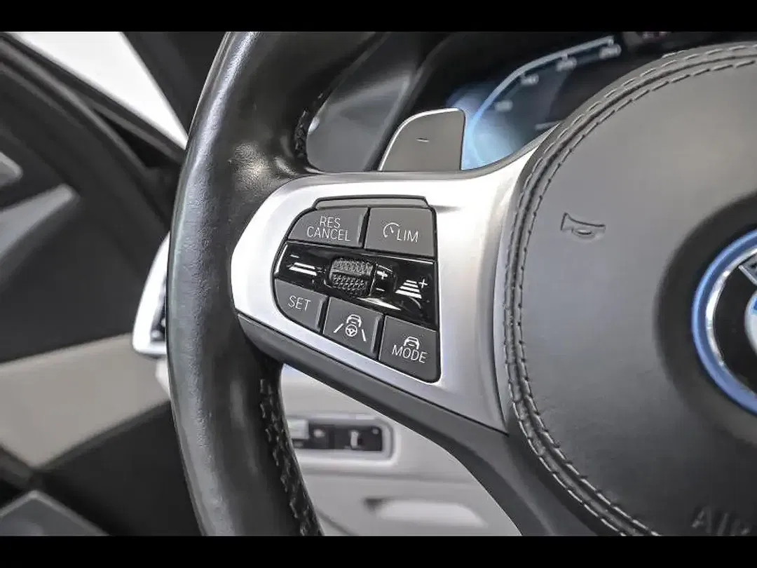 BMW X5 - Thumbnail 17