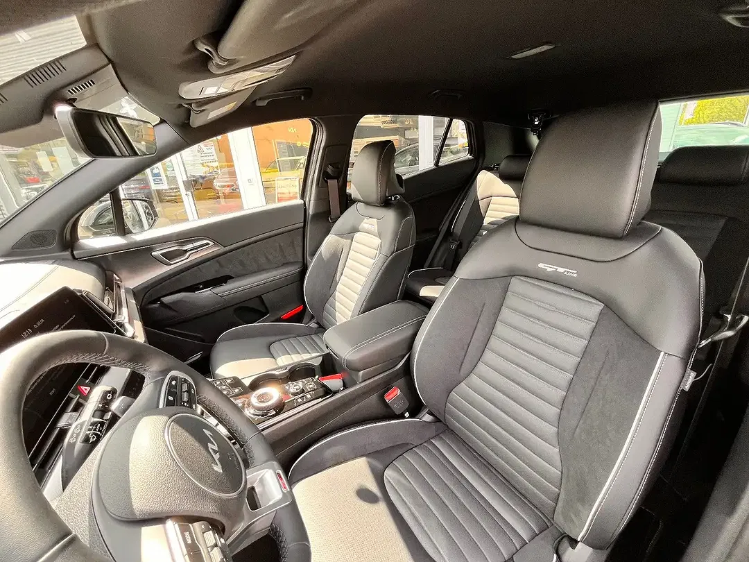 Kia Sportage - Thumbnail 8