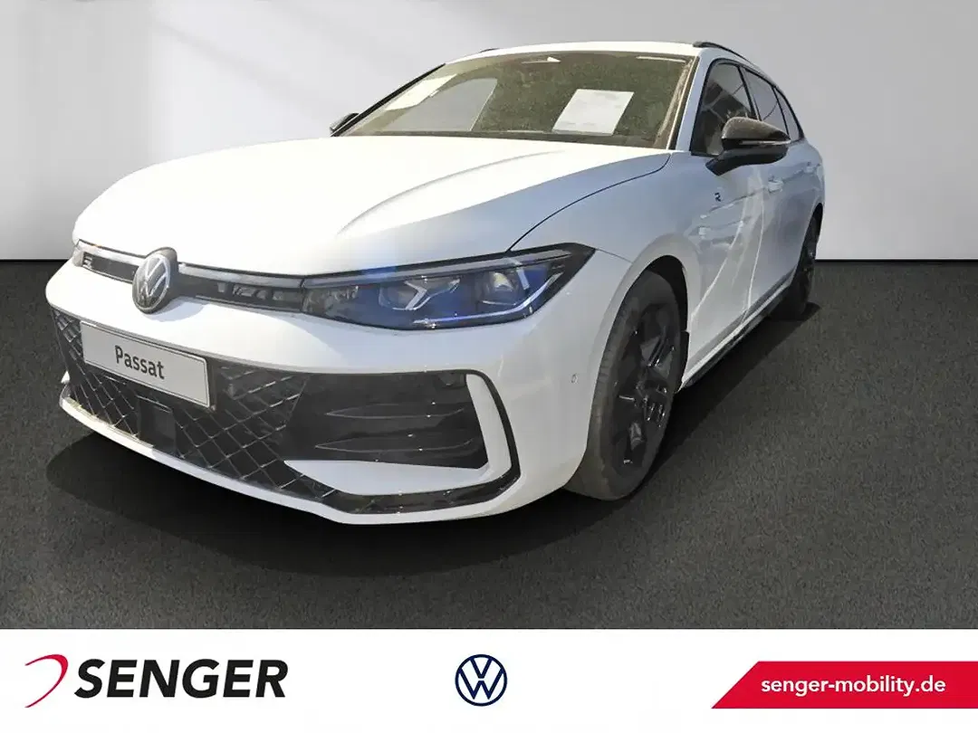 Volkswagen Passat Variant - Thumbnail 1