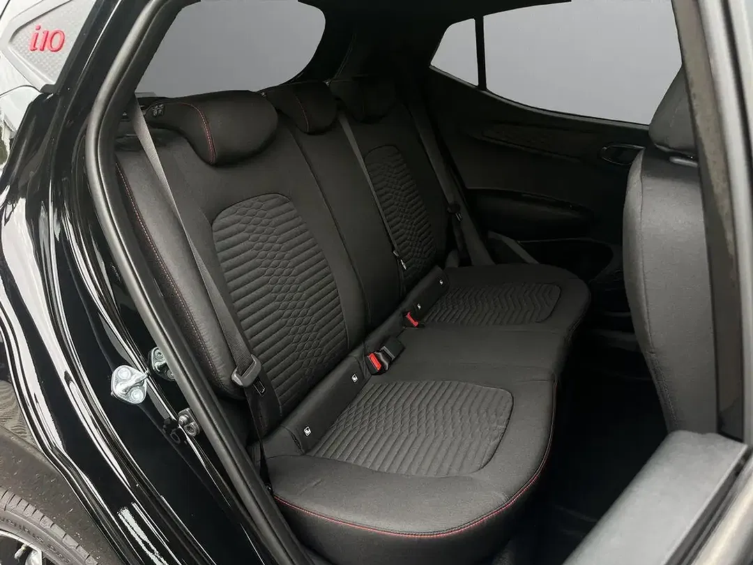 Hyundai i10 - Thumbnail 14