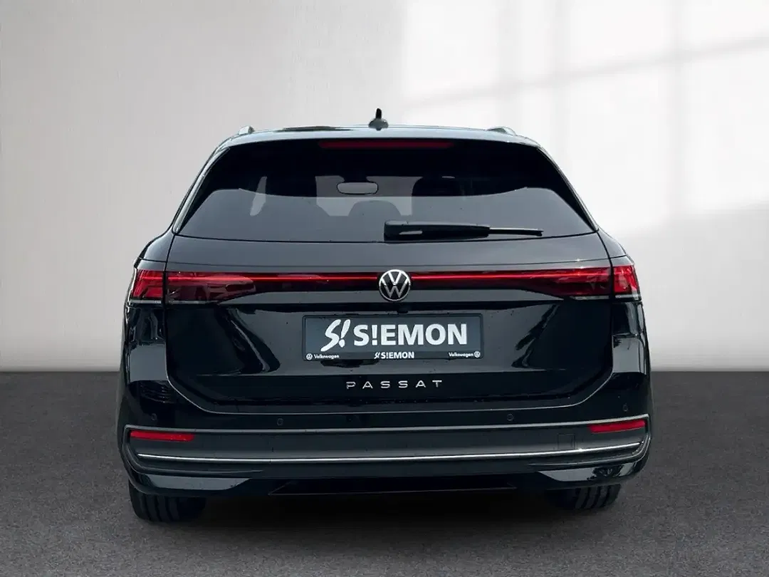 Volkswagen Passat Variant - Thumbnail 12
