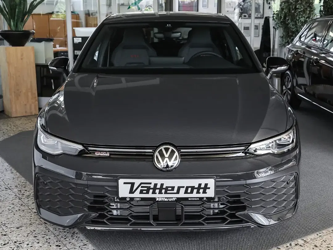 Volkswagen Golf GTI - Thumbnail 2