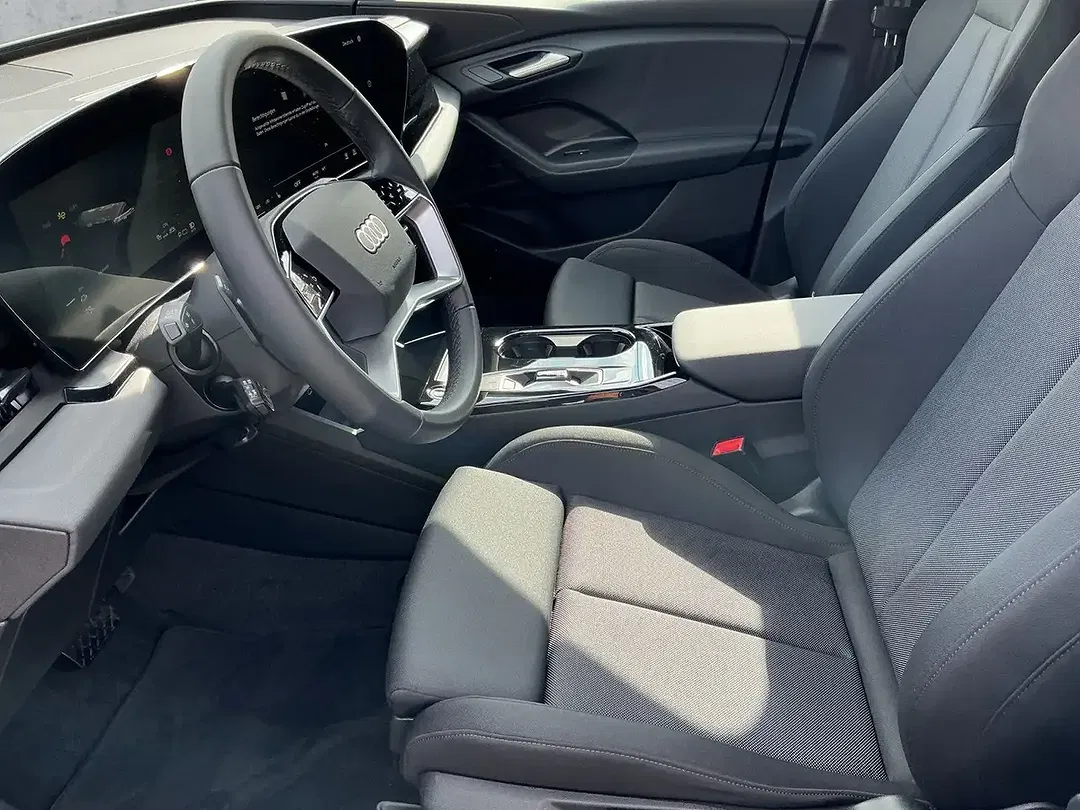 Audi Q6 e-tron - Thumbnail 11