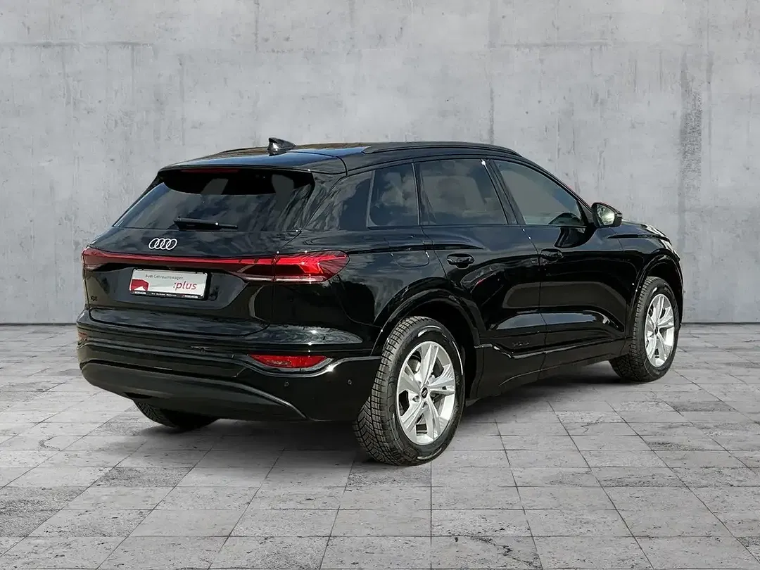 Audi Q6 e-tron - Thumbnail 5
