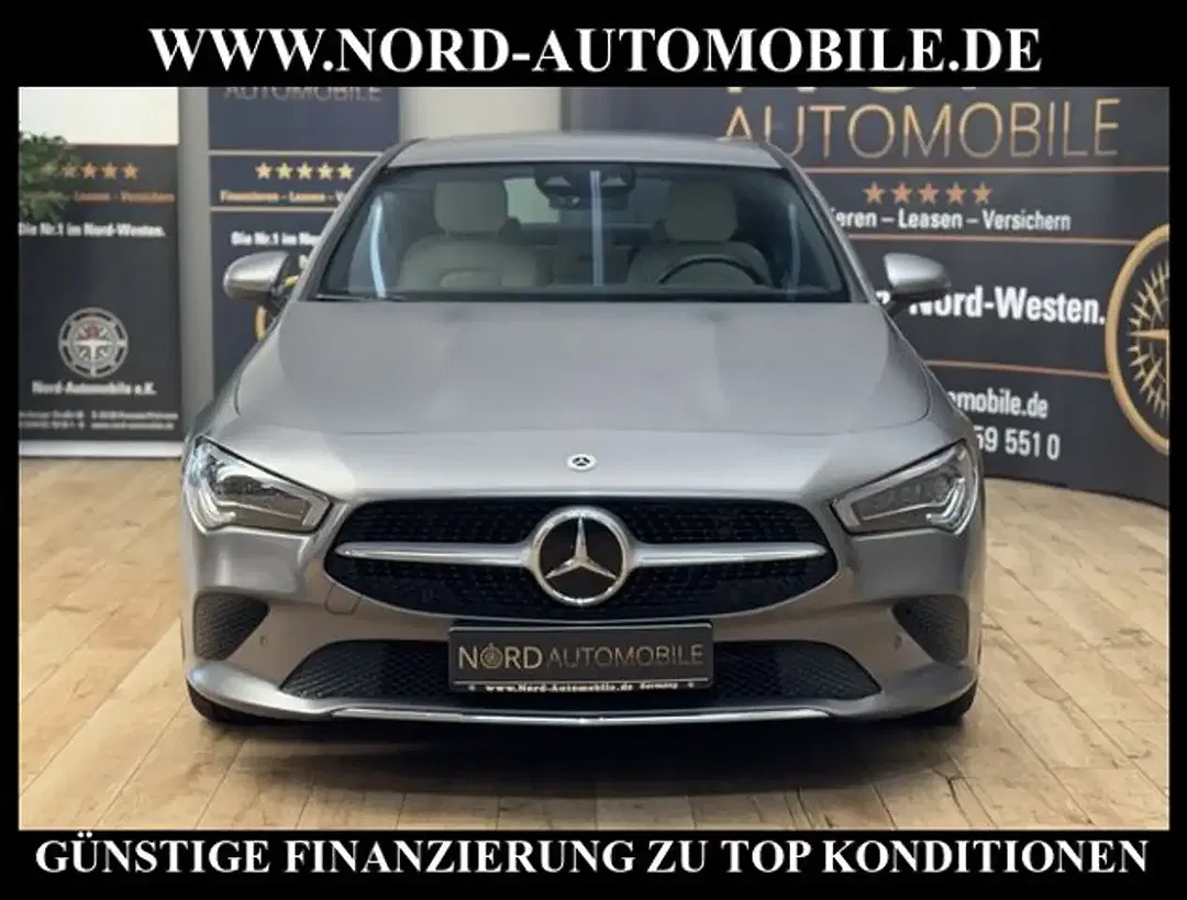 Mercedes-Benz CLA 220 - Thumbnail 3