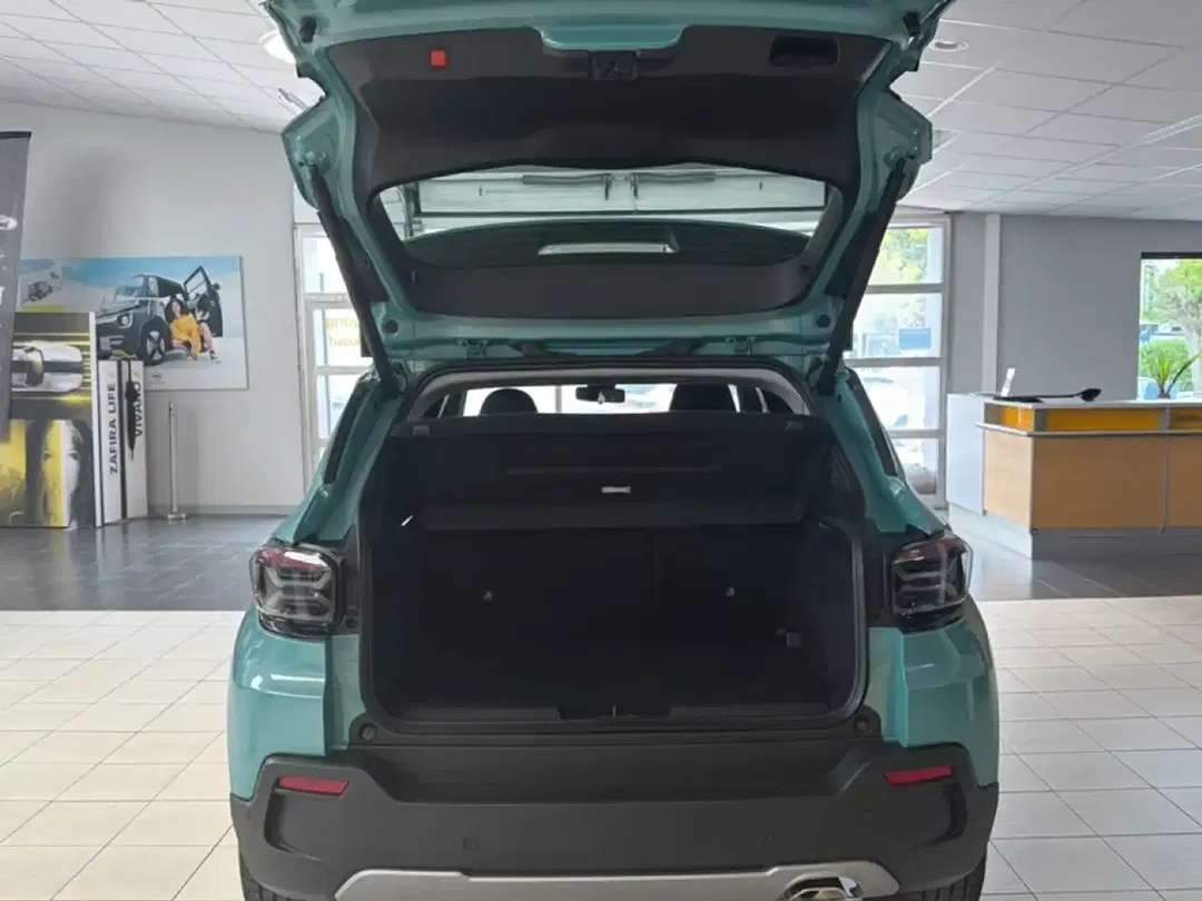 Jeep Avenger - Thumbnail 5