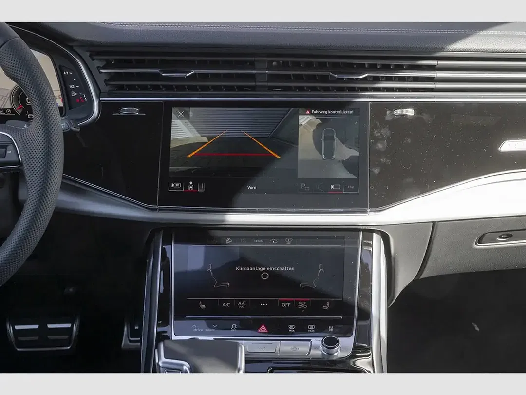 Audi Q7 - Thumbnail 12