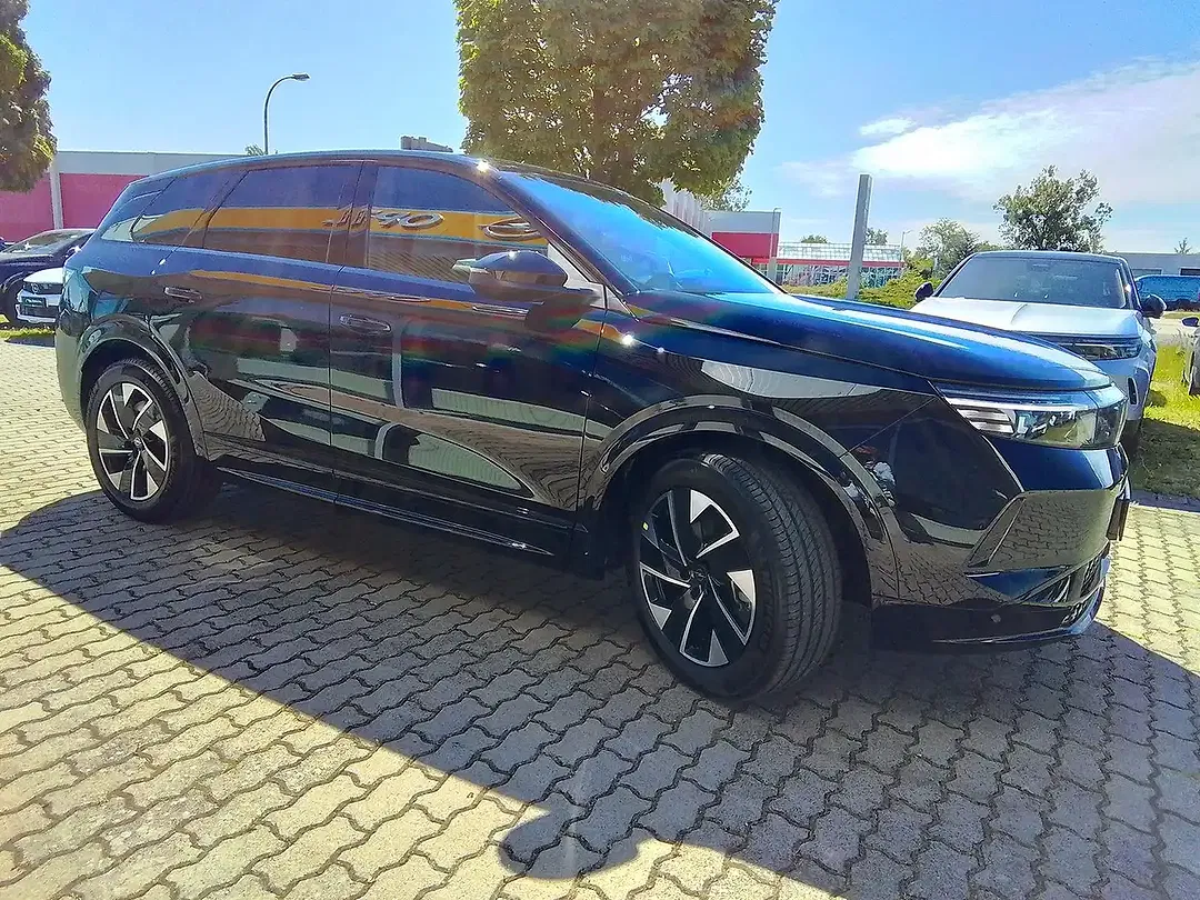 Opel Grandland - Thumbnail 4