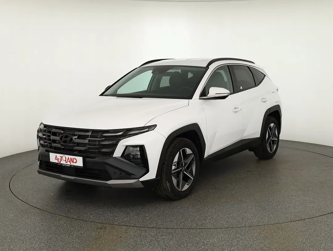 Hyundai TUCSON - Thumbnail 1