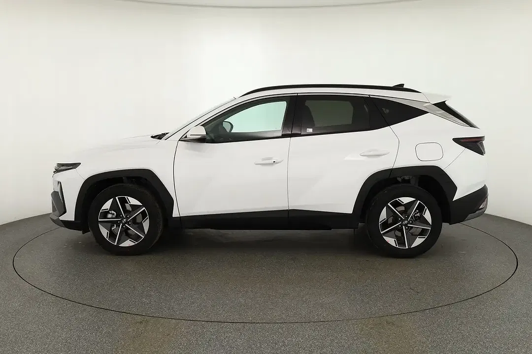 Hyundai TUCSON - Thumbnail 2