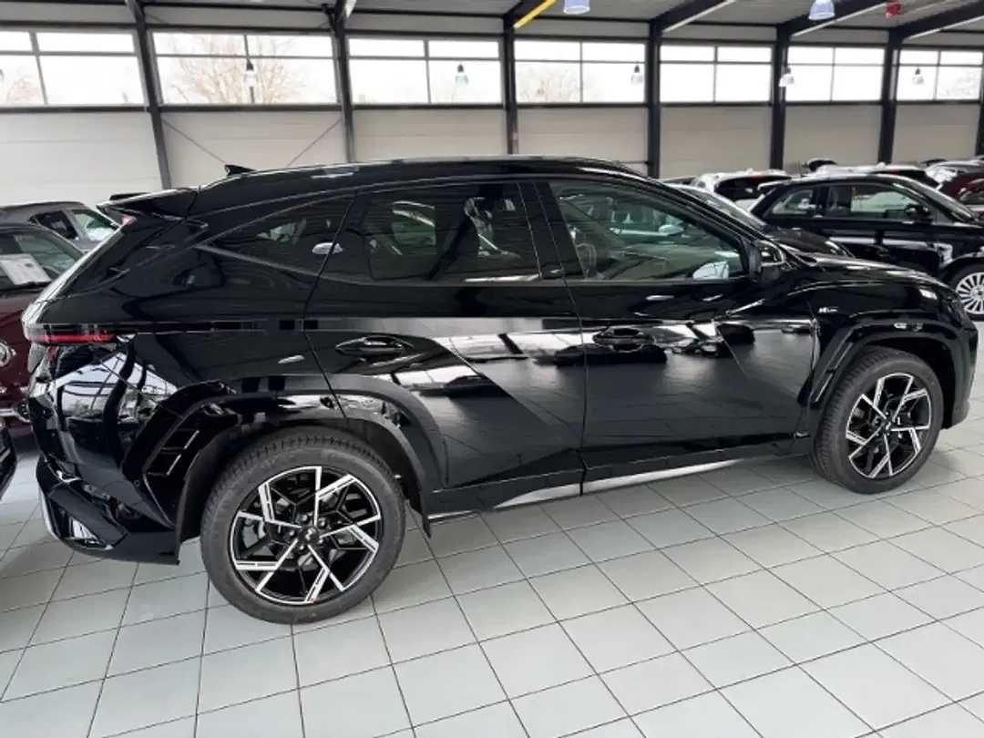 Hyundai TUCSON - Thumbnail 3
