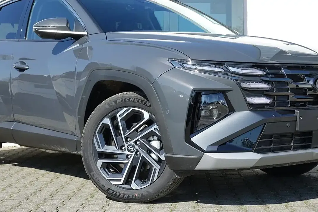 Hyundai TUCSON - Thumbnail 6