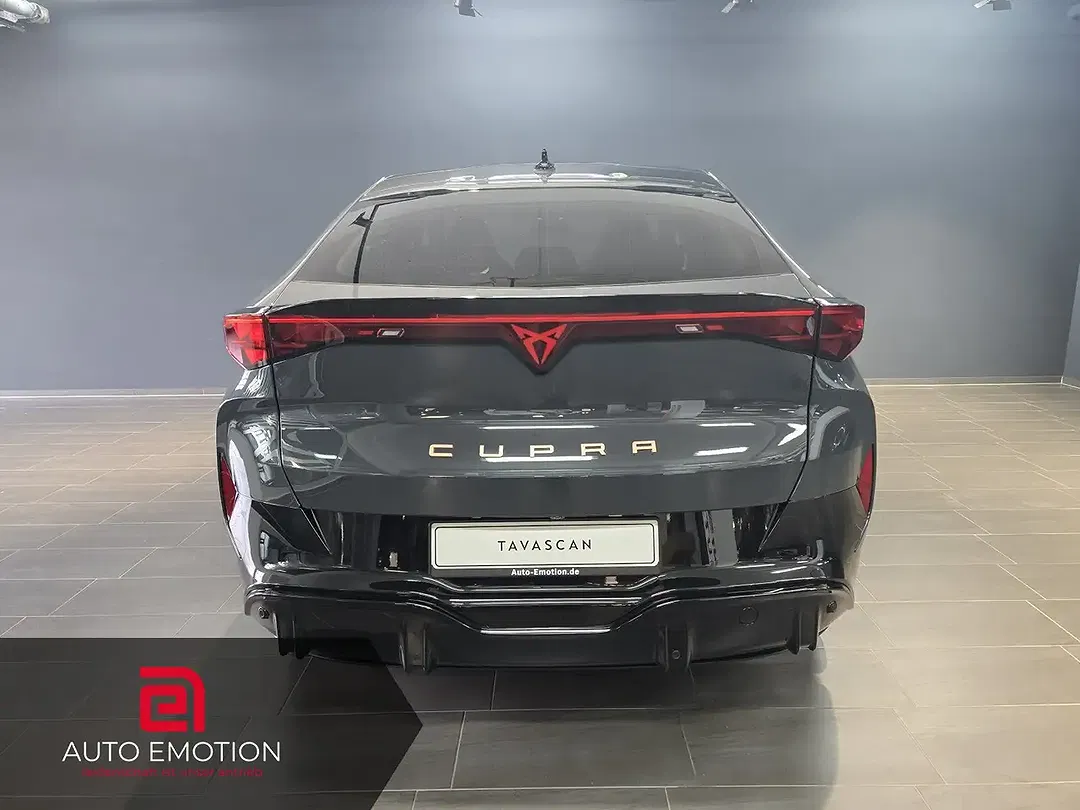 CUPRA Tavascan - Thumbnail 4