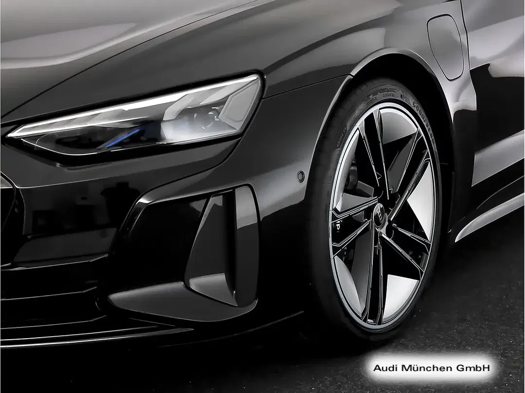 Audi RS e-tron GT - Thumbnail 8