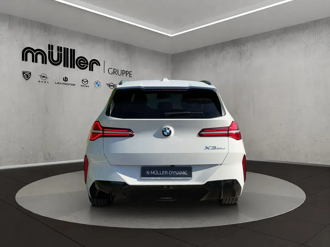 BMW X3 - Thumbnail 5